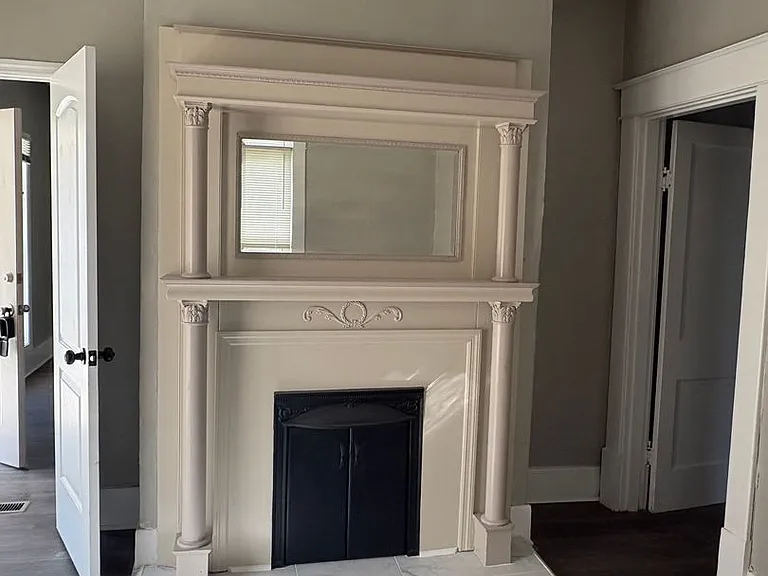 1105 S Greenwood Ave — Photo 14