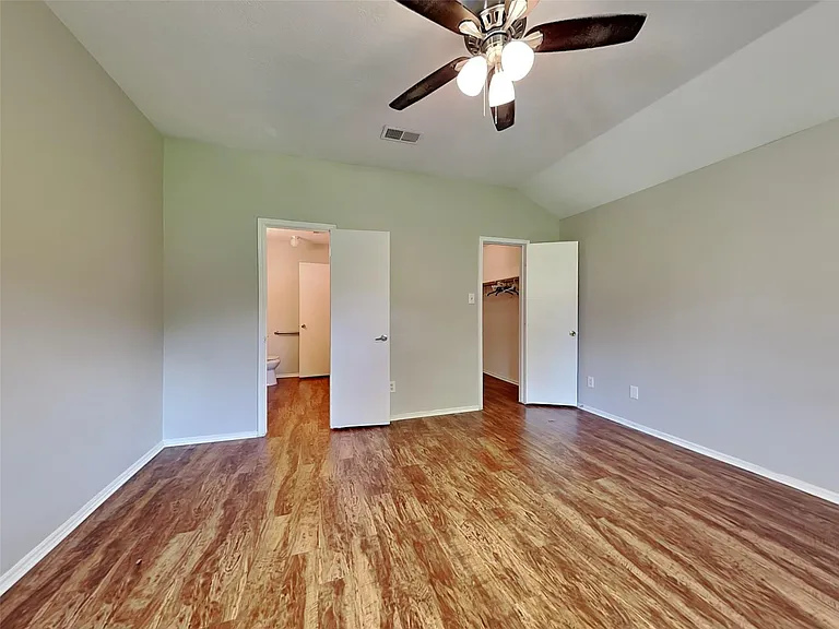 3703 Nutwood Ln — Photo 8