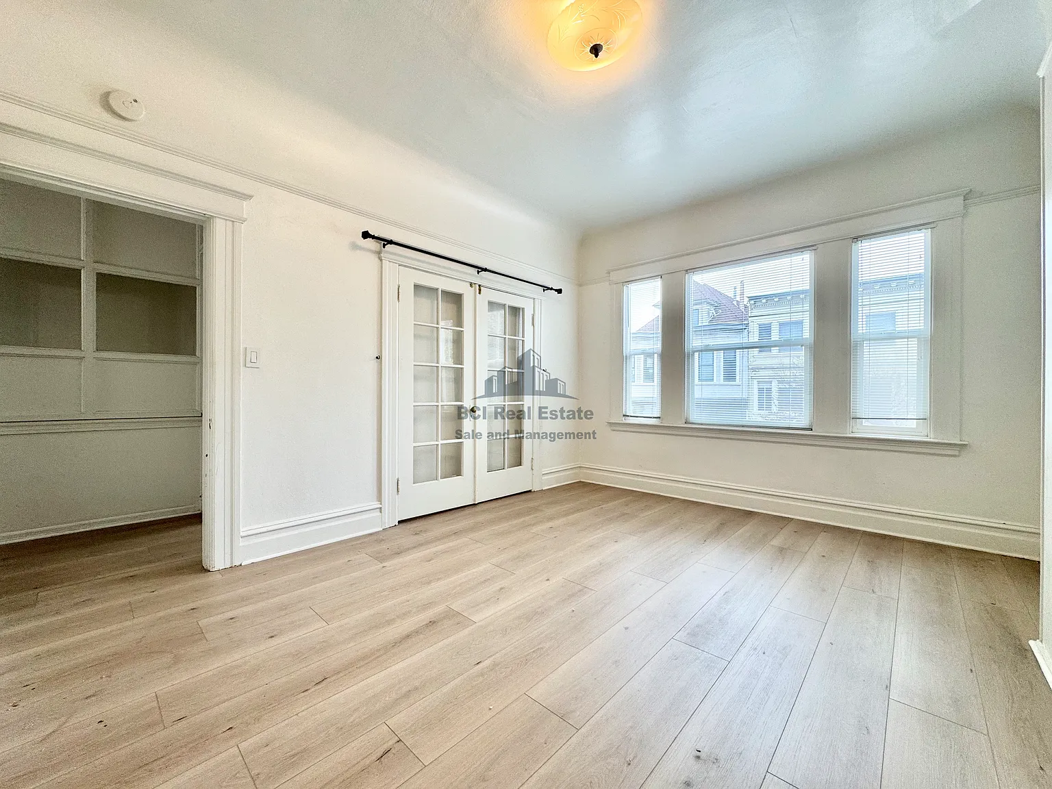 3 bed, $7,540 — Photo 2