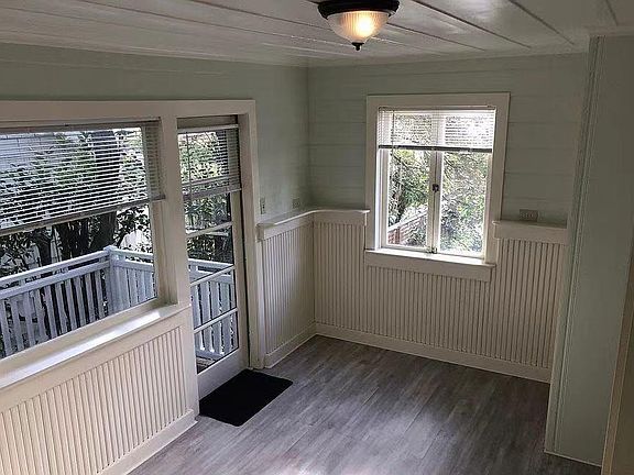 3rd image of 709 El Salto Dr #C