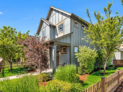 63163 Boyd Acres Rd, Bend, OR, 97701