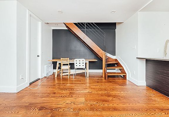 3rd image of 681 Franklin Ave #4E