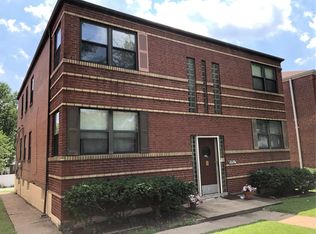 5442 Chippewa St APT 2E, Saint Louis, MO 63109