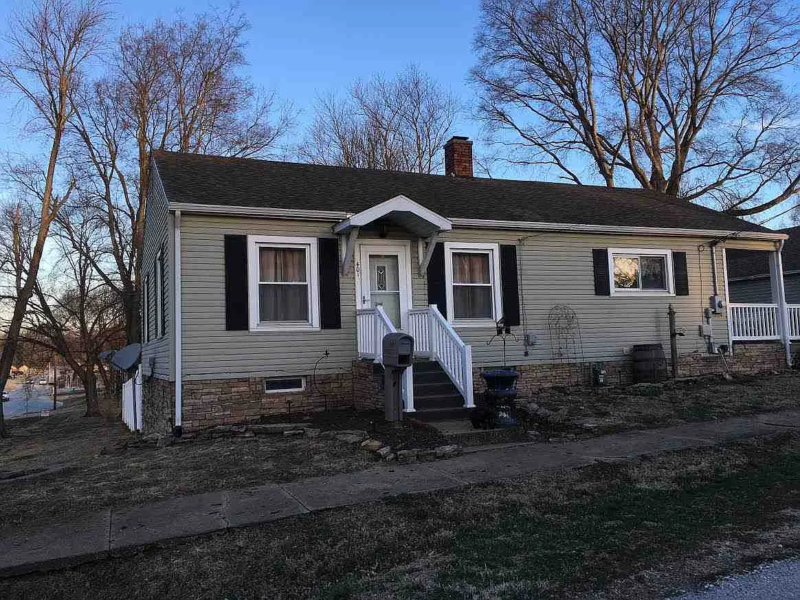 401 N 9th St photo 1
