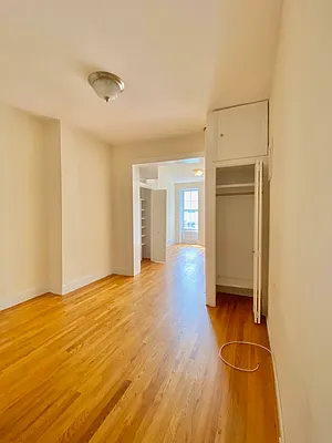 Rented by Waverly Realty Associates | media 17