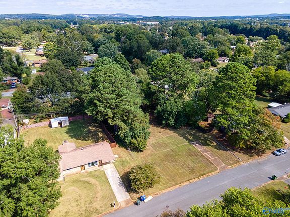 4th image of 6306 Sheri Dr NW