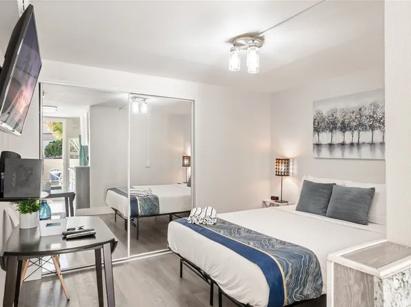 2450 Prince Edward St APT 201A, Honolulu, HI 96815