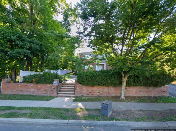 431 Grand Ave #11, Leonia, NJ 07605