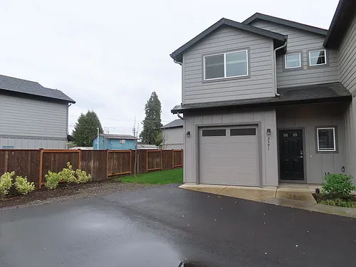 2587 Justine Ln Photo 1