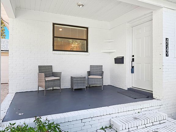 4th image of 4549 BIRCHWOOD Avenue