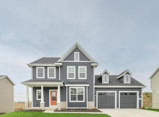 4081 Bear Tree Pkwy, Deforest, WI 53532