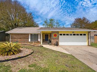 613 Legion Dr, Destin, FL 32541