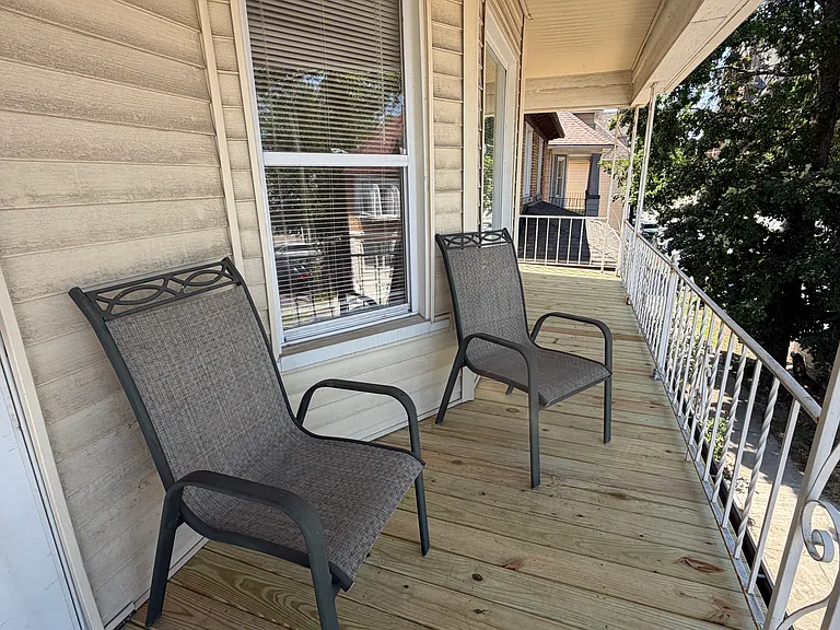 2748 Florian St — Photo 21