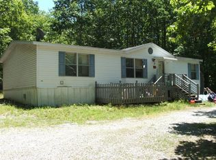 240 Valley Ln, Drakes Branch, VA 23937