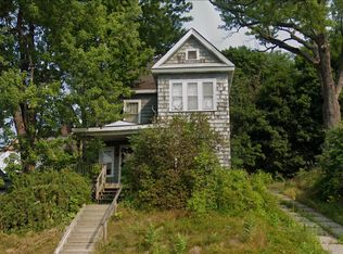 285 School St, Berlin, NH 03570