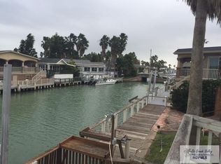 864 W Oyster Dr, Port Isabel, TX 78578