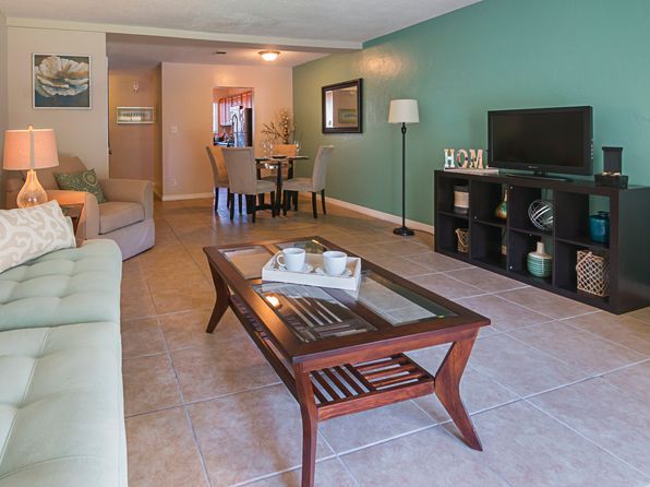 1147 W Grand River Ave #517