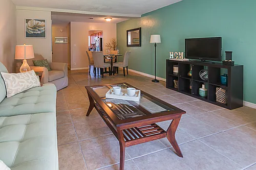 Creek Club Apartments Photo 1