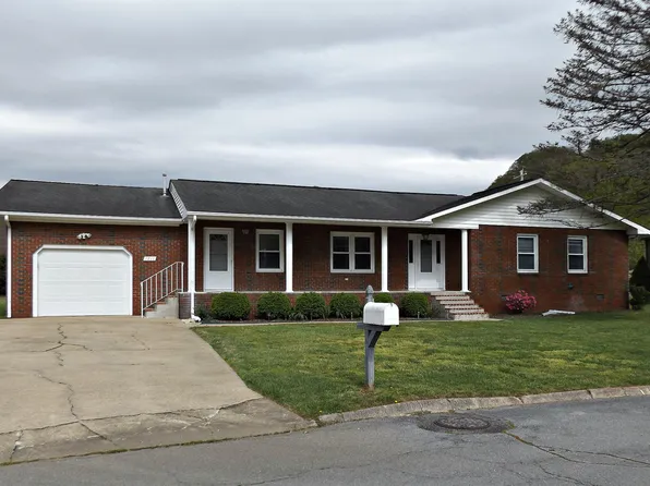 1211 Erie Ln, Elizabethton, TN 37643