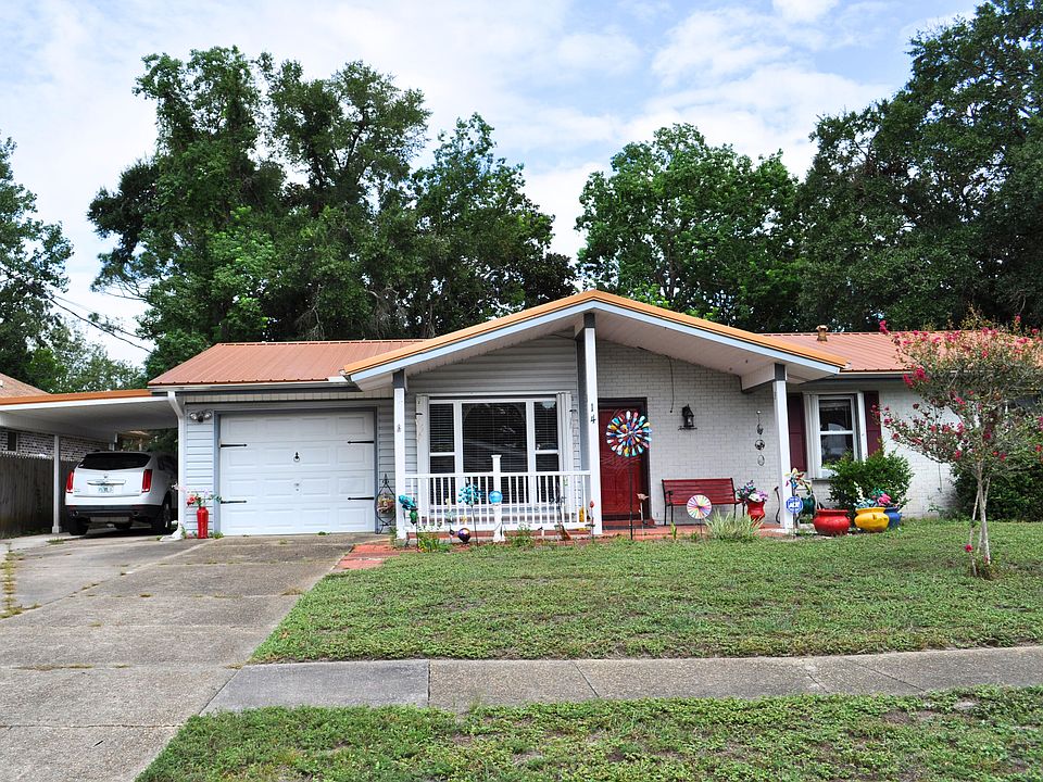1st image of 14 Caswell Cir