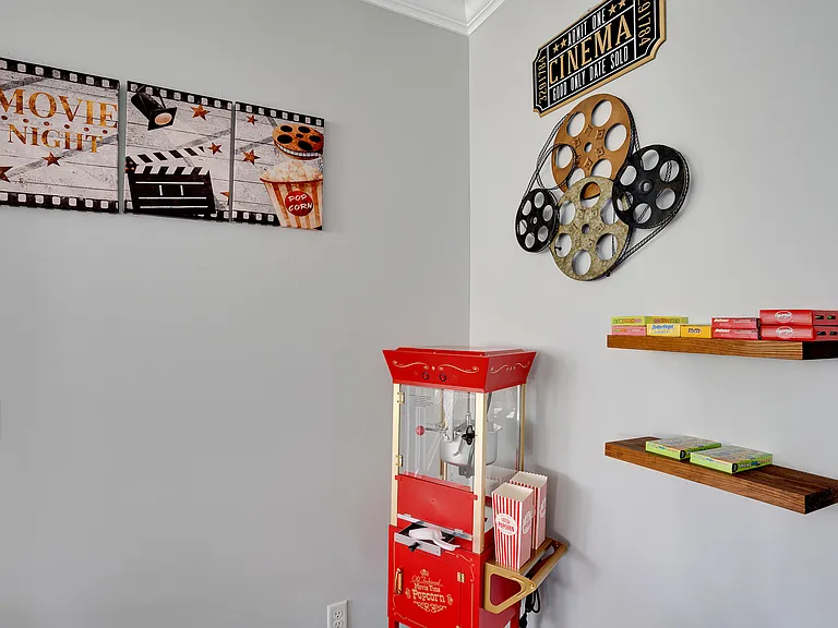 8087 Honeycomb Ln — Photo 9