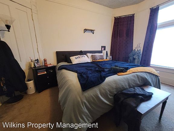 4th image of 1710 E Bradford Ave #1