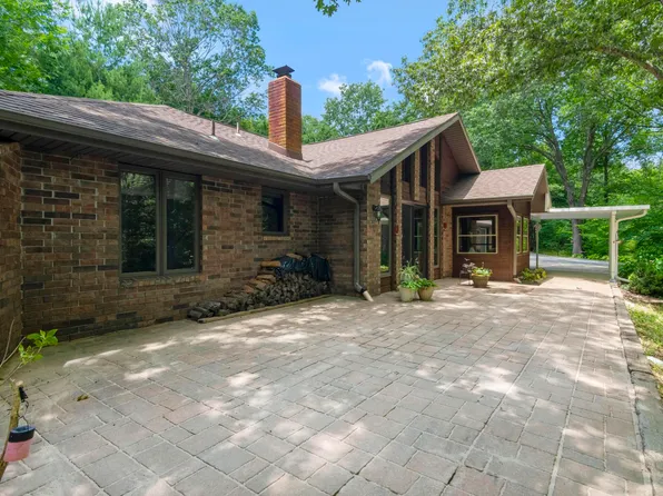 1228 Shire Circle, Highlandville, MO 65669