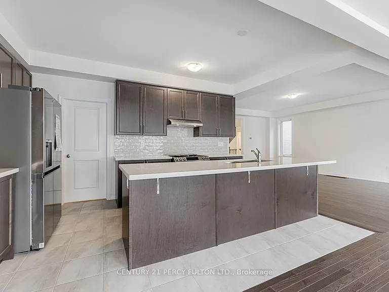 1263 Plymouth Dr — Photo 10