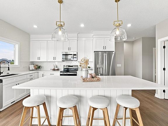 5th image of 1766 Tuscany Dr SE