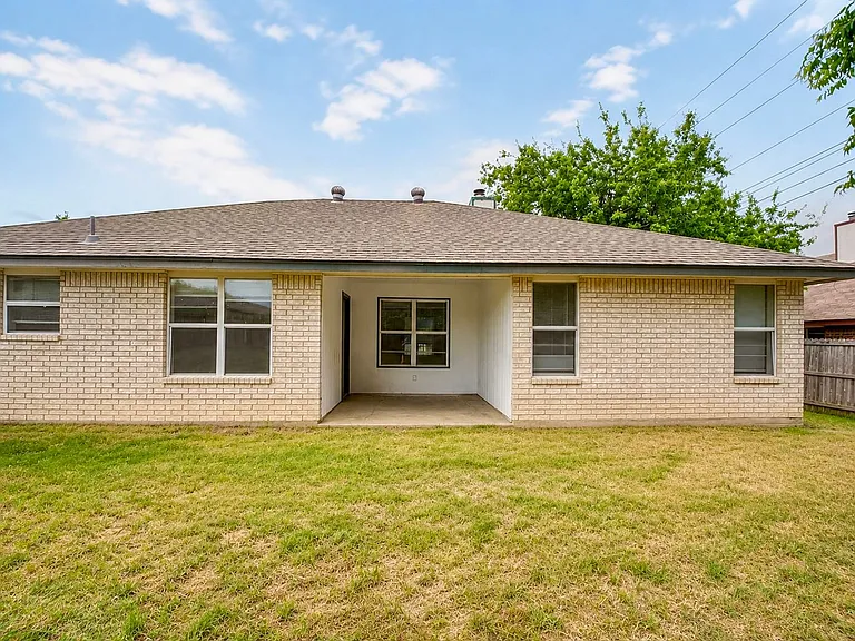 1706 Granex Dr — Photo 10