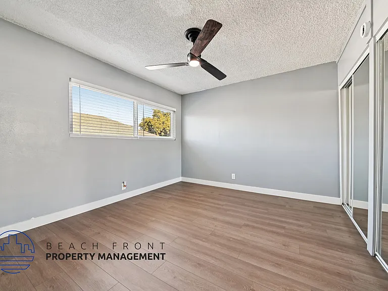 1105 N. Flower St. — Photo 7