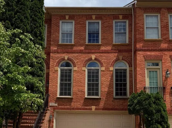 13315 Sunny Brooke Pl, Potomac, MD 20854