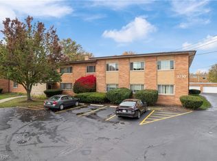 1750 Wagar Rd APT 205C, Rocky River, OH 44116