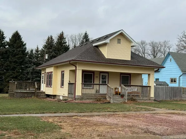 408 O St, Neligh, NE 68756