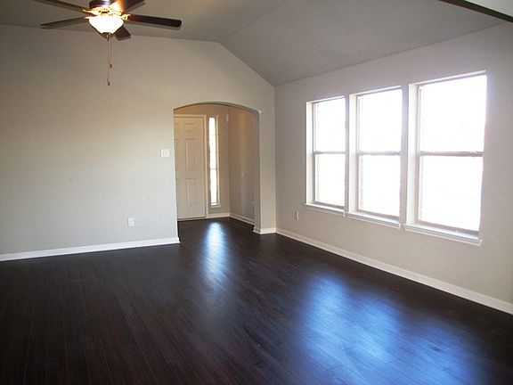 3rd image of 3808 Snowdance Ct