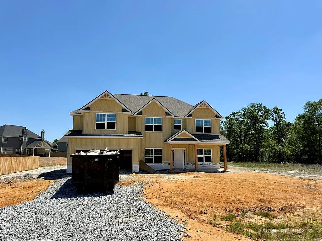 5 Liberty Pl photo 1