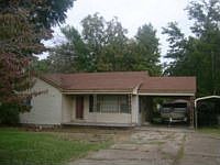 1st image of 200 Poplar St