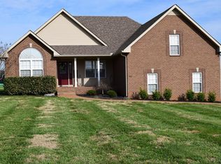 1592 Maxwell Branch Rd, Cottontown, TN 37048