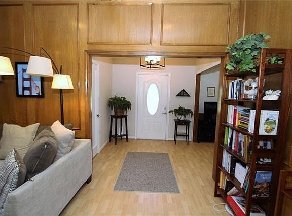 4th image of 2512 San Gabriel Dr