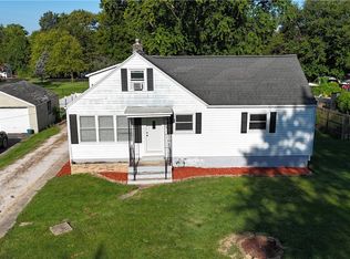 2565 S Widener Ave, Decatur, IL 62521