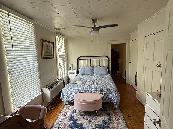 4th image of 314 Short St #B