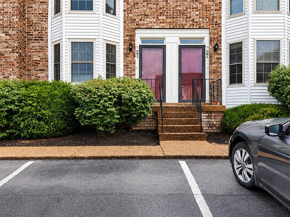 1st image of 250 Sanders Ferry Rd APT 21