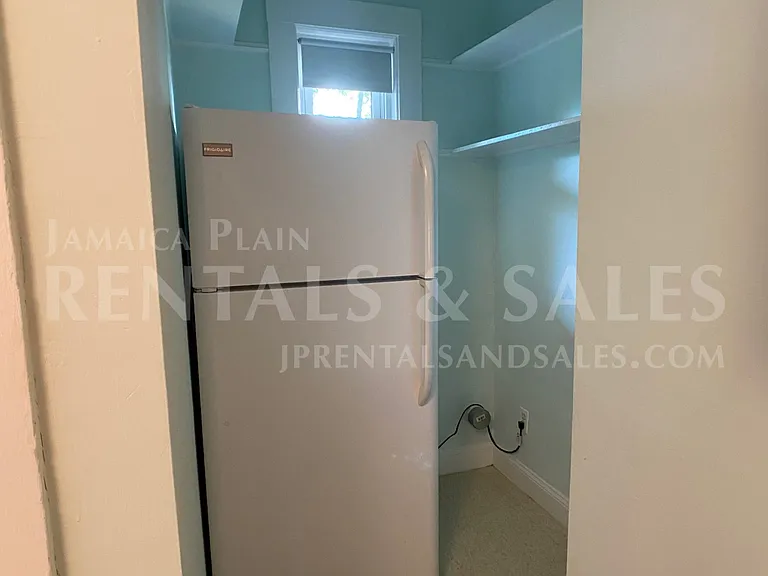 45 Child St #2 — Photo 9