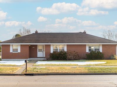844 S 7th St, Dekalb, IL, 60115