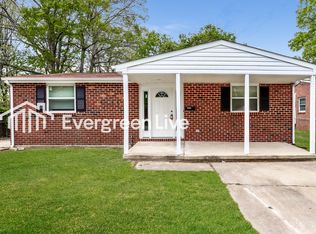 1911 Zinzer Rd, Hampton, VA 23663
