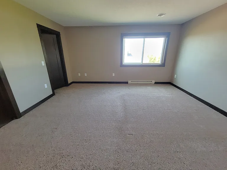 1929 Cypress Ct NE #6 — Photo 20