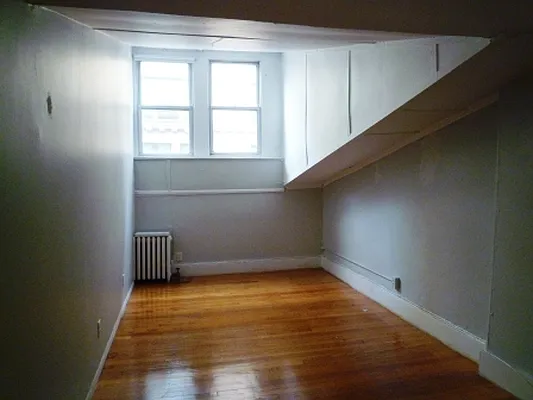 Rented by Friedman Roth Realty | media 8