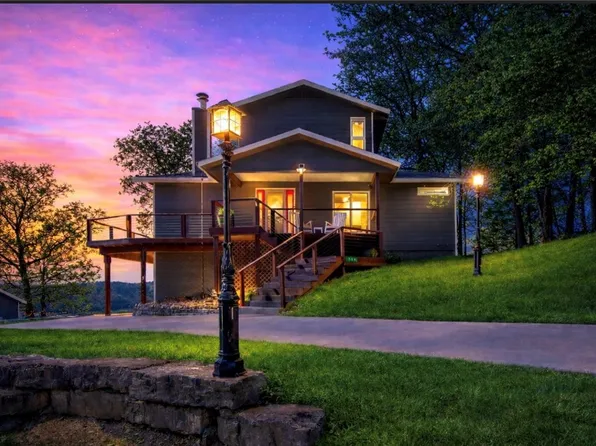 240 Point Mirage Rd, Eureka Springs, AR 72631