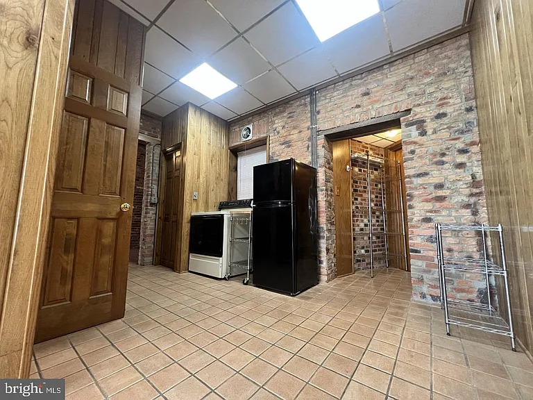 144 W Patrick St #6 — Photo 9