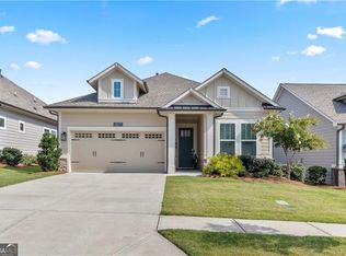 6829 Bungalow Rd, Flowery Branch, GA 30542
